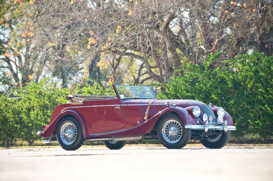  Morgan Plus 4 Drophead Coupe 1954 года  (фото 4 из 18)